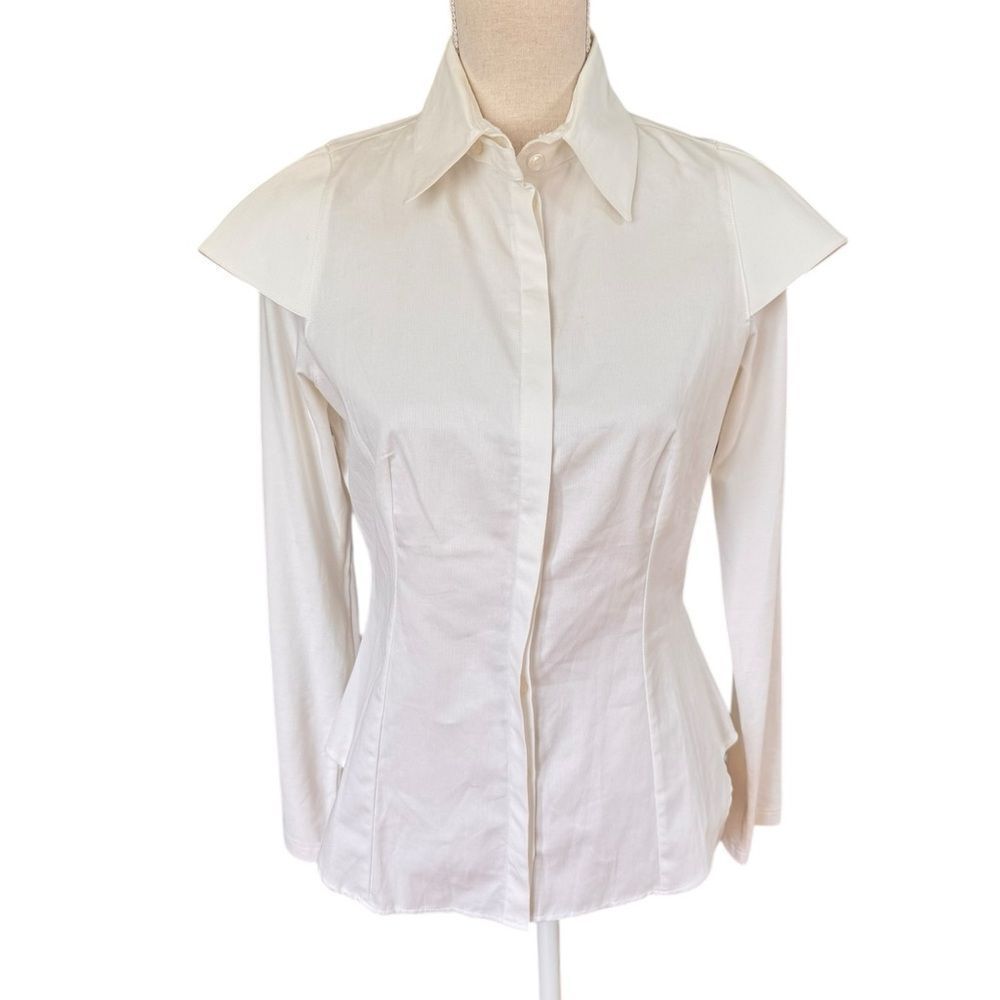 Anne Fontaine Structured Shoulder Button-Down in white 40